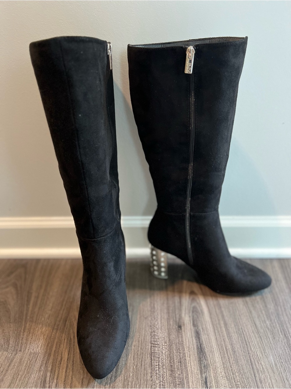 Jones New York Ninnia Black Rhinestone Block-Heel Knee-High Boots Size 8.5